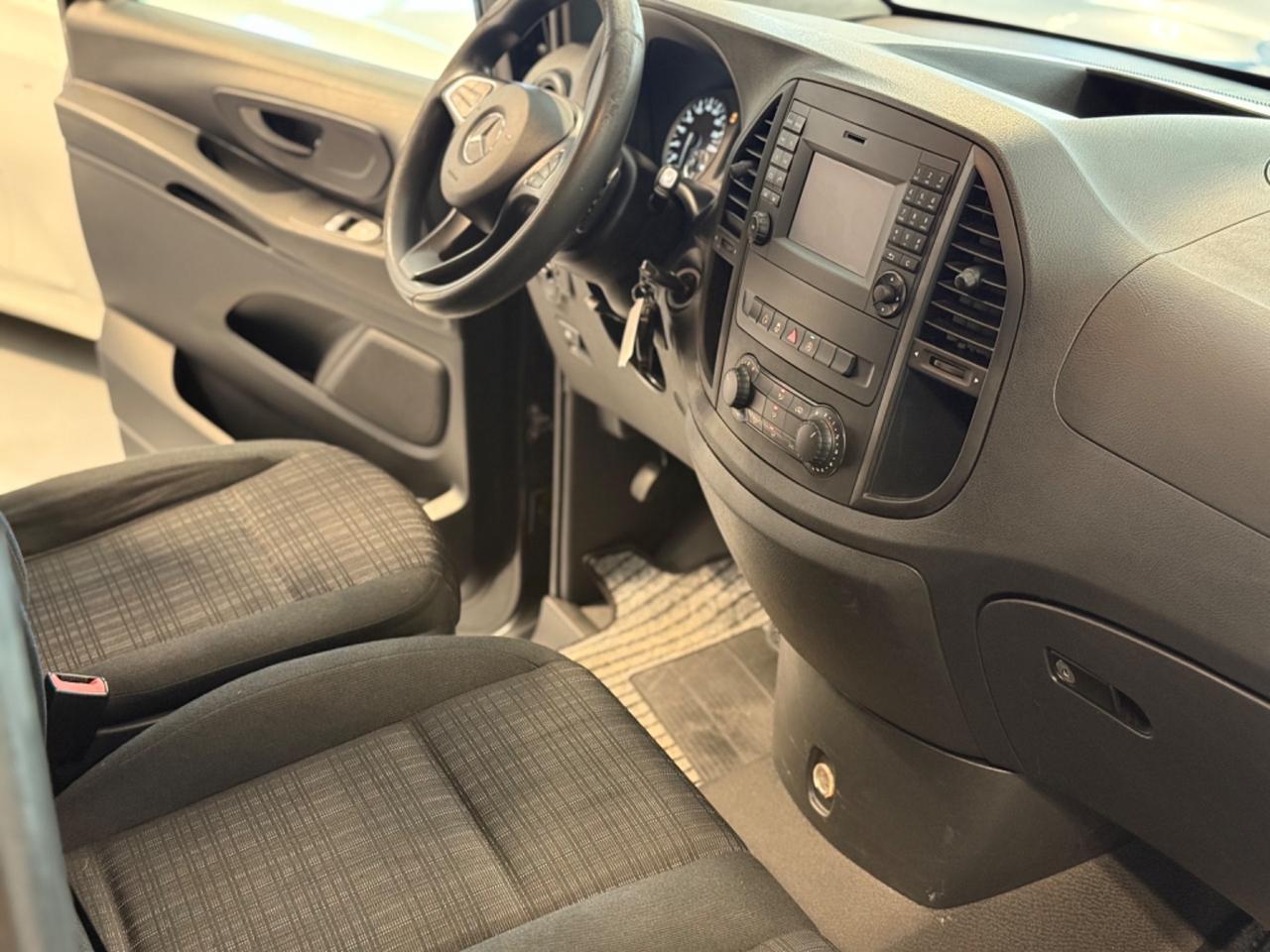 Mercedes-benz Vito 2.2 116 CDI Long GANCIO TRAINO!