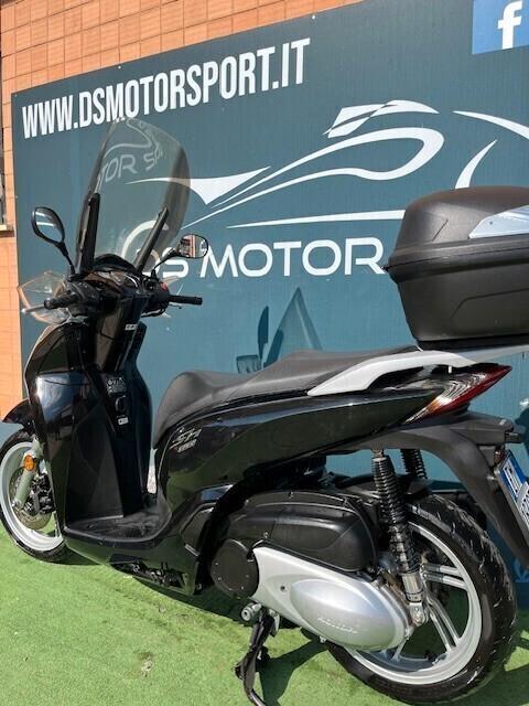 Honda SH 300 ABS GARANZIA PERMUTE UNICO PROPRIETARIO