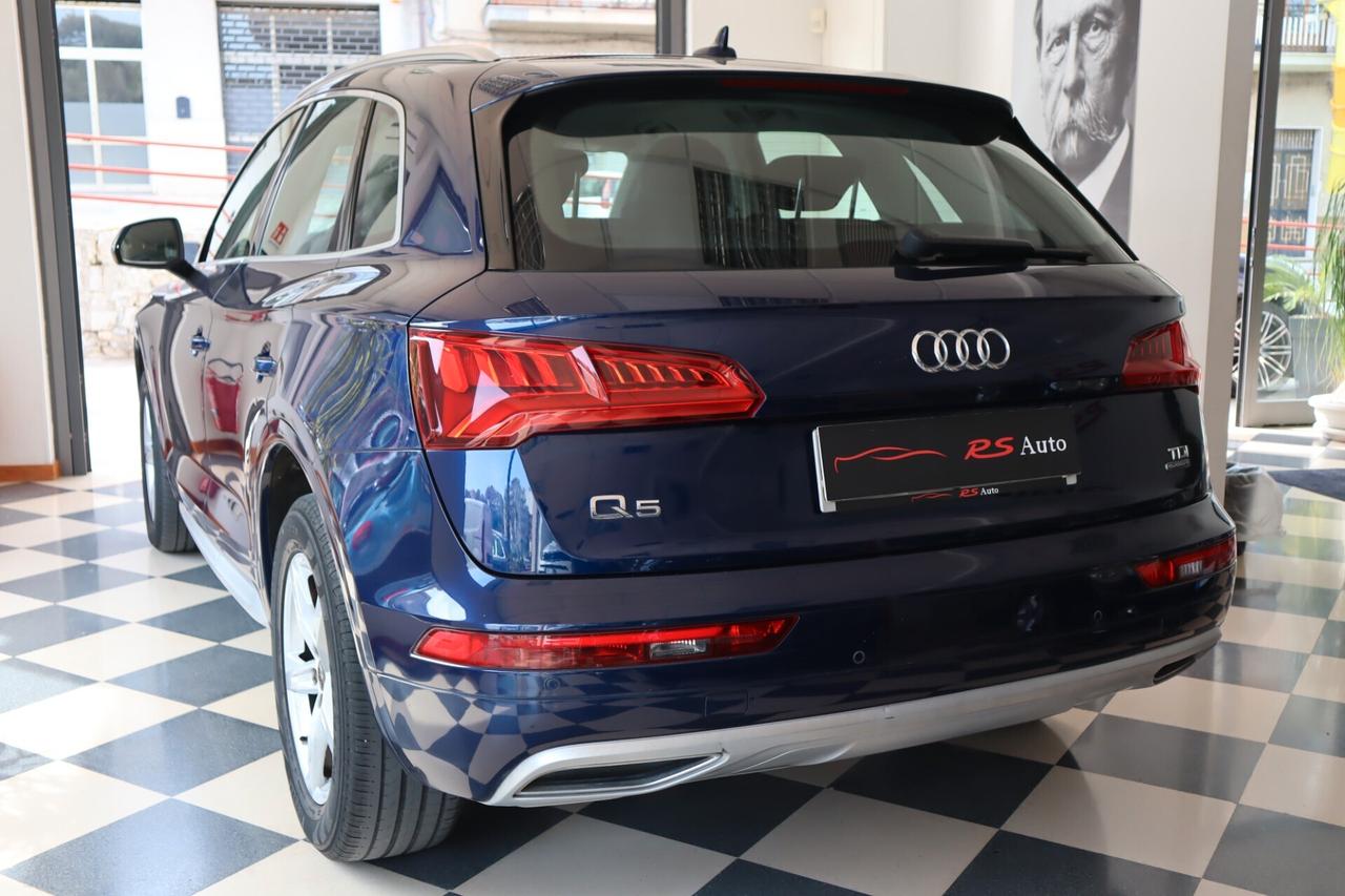 Audi Q5 2.0 TDI quattro S tronic Sport