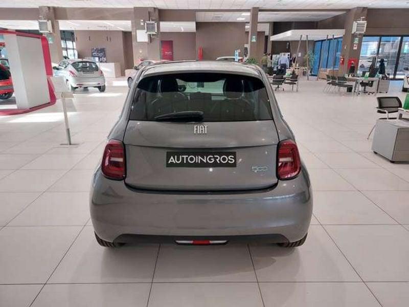 FIAT 500e 23,65 kWh "LA PRIMA" KM/0 IN PRONTA CONSEGNA