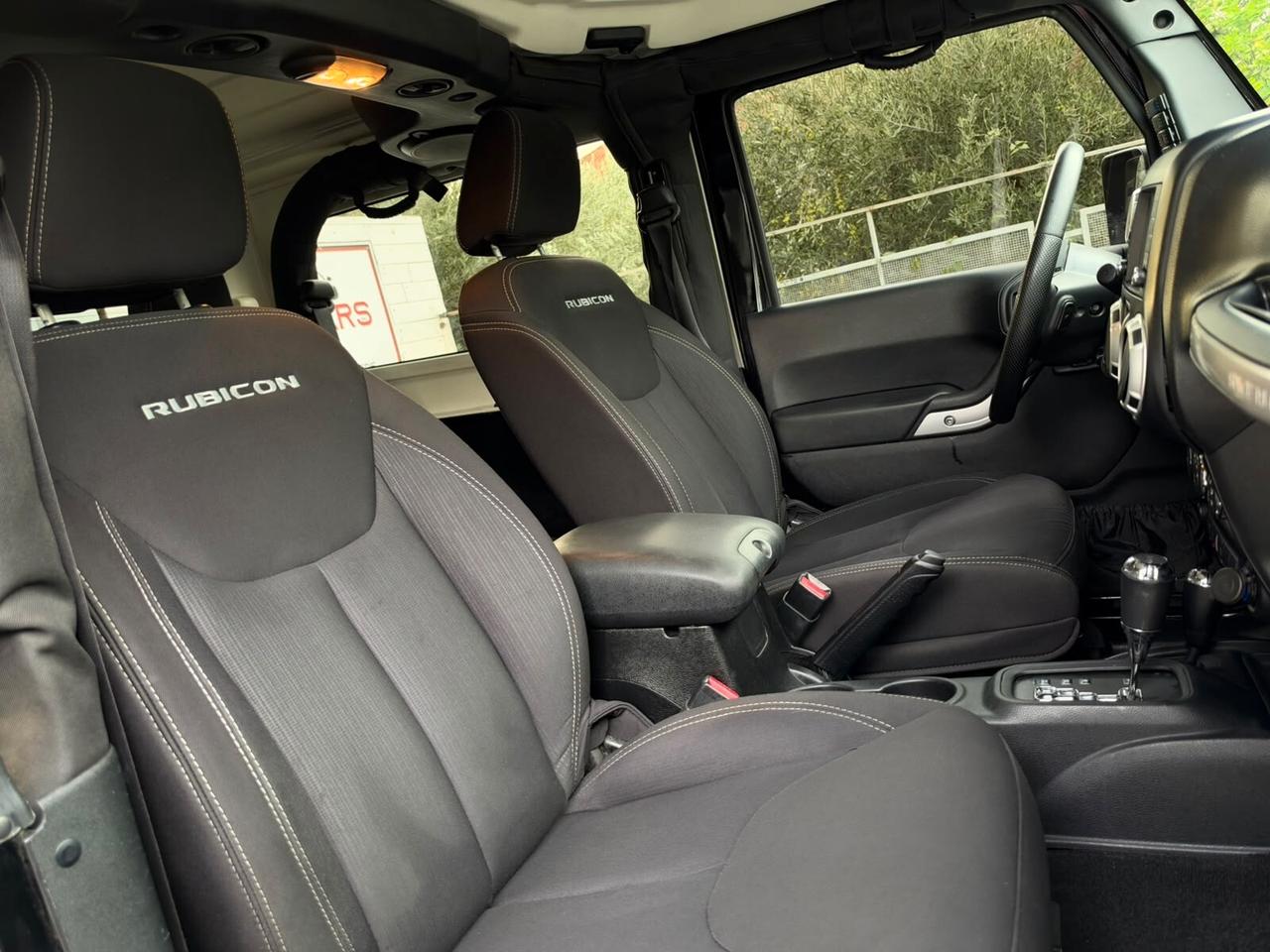 Jeep Wrangler Unlimited 2.8 CRD DPF Rubicon Auto