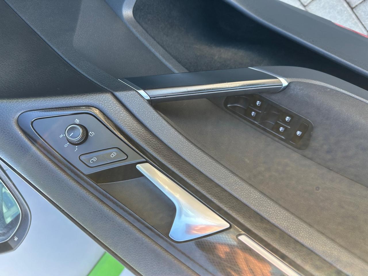 Volkswagen Golf 2.0 TDI 5p. Highline BlueMotion Technology