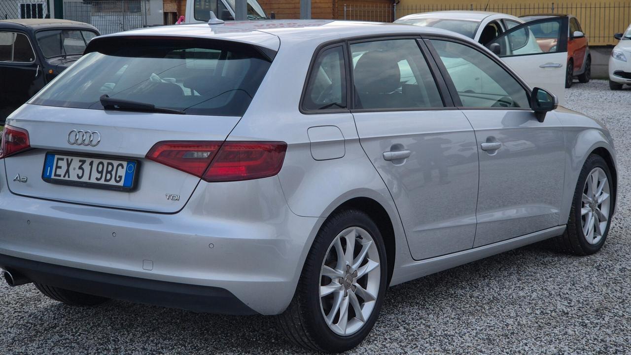 Audi A3 1.6 TDI clean diesel S tronic Business