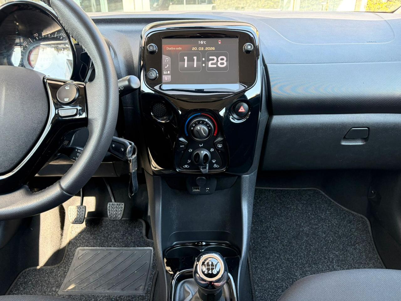 Citroen C1 VTi 72 S&S 5 porte Shine