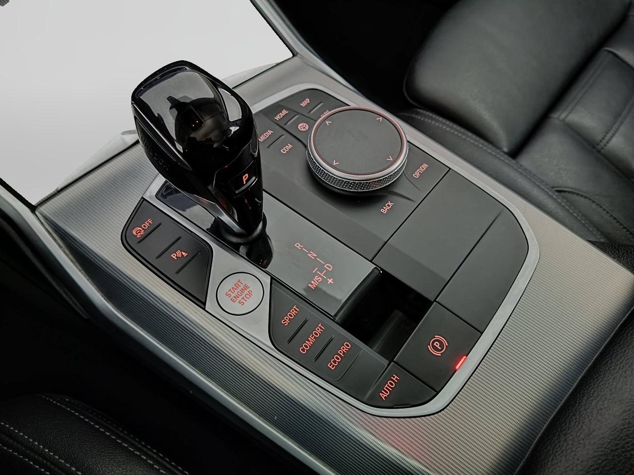 BMW Serie 3 G21 2019 Touring - 320d Touring mhev 48V xdrive Luxury auto