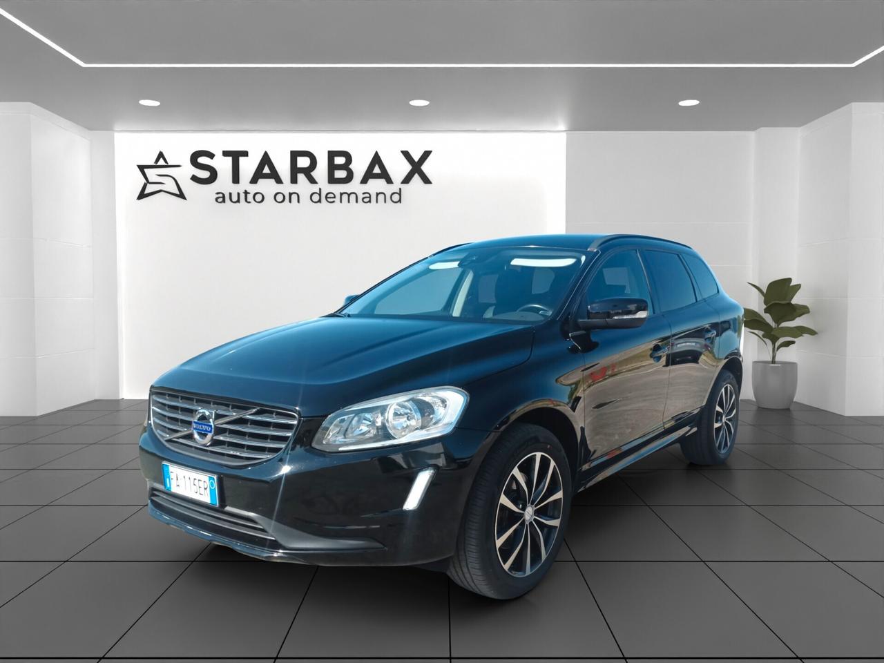 Volvo XC 60 D4 Geartronic R-design Momentum FWD TRAZIONE ANTERIORE