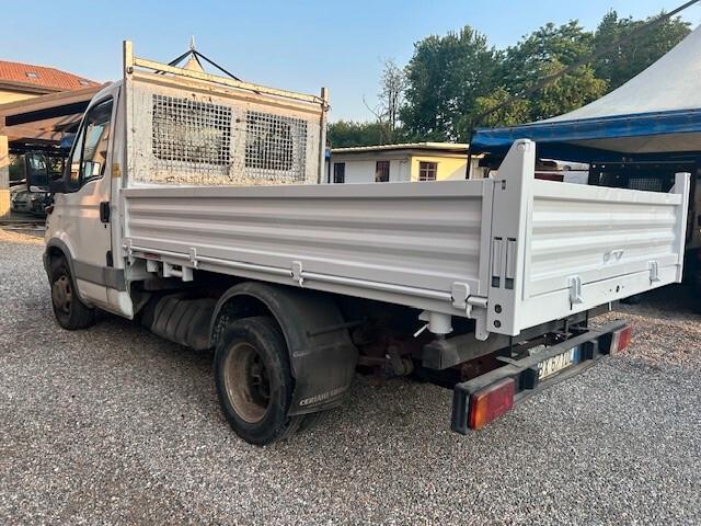 Iveco Daily 35C9K/BarTor.2.8D RIBALTABILE TRILATERALE