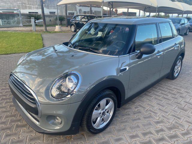 MINI One 1.5 One D Business 5 porte **NEOPATENTATI**