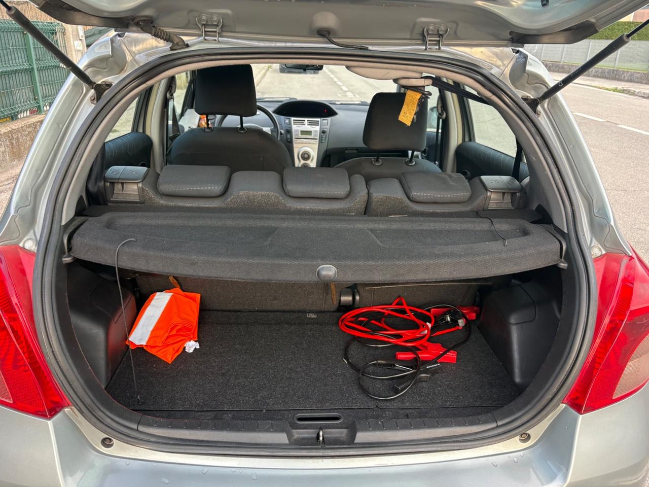 Toyota Yaris 1.3 5 porte Sol