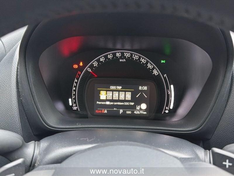 Toyota Aygo X 1.0B (72 CV) Limited Air S-CVT