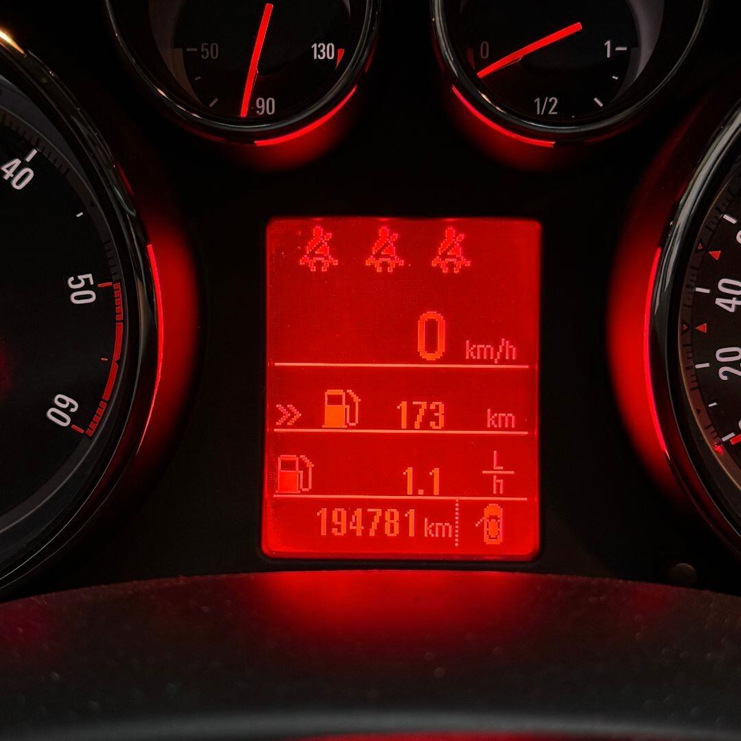 Opel Insignia 2.0 diesel Cosmo