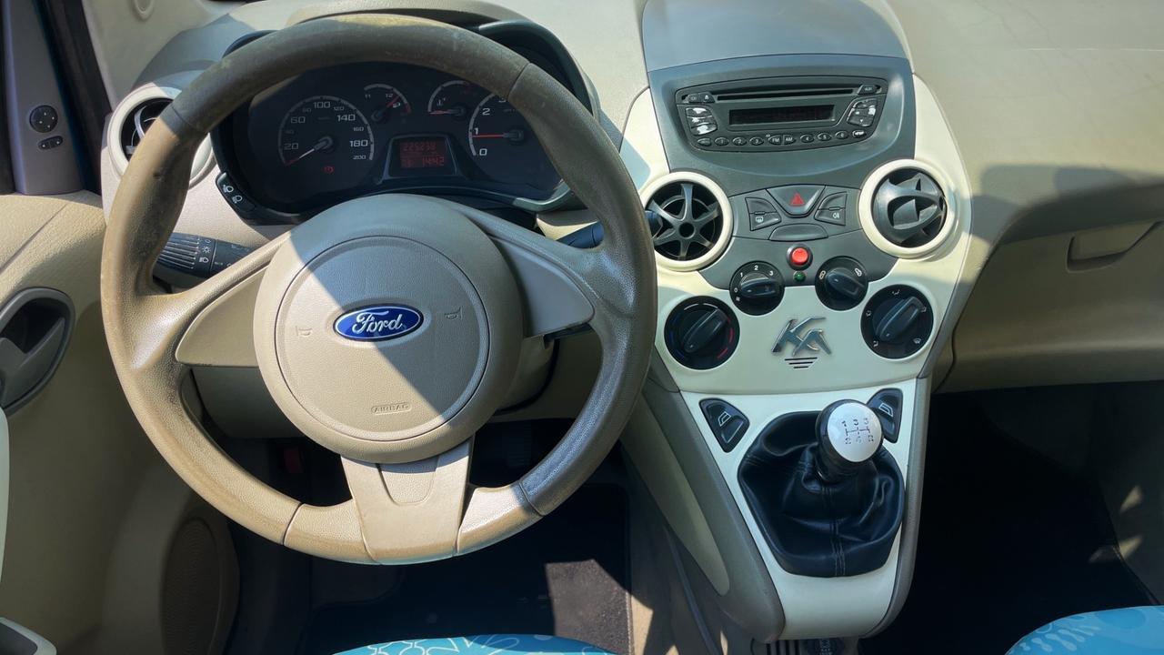 Ford Ka 1.3 TDCI Titanium - 2010