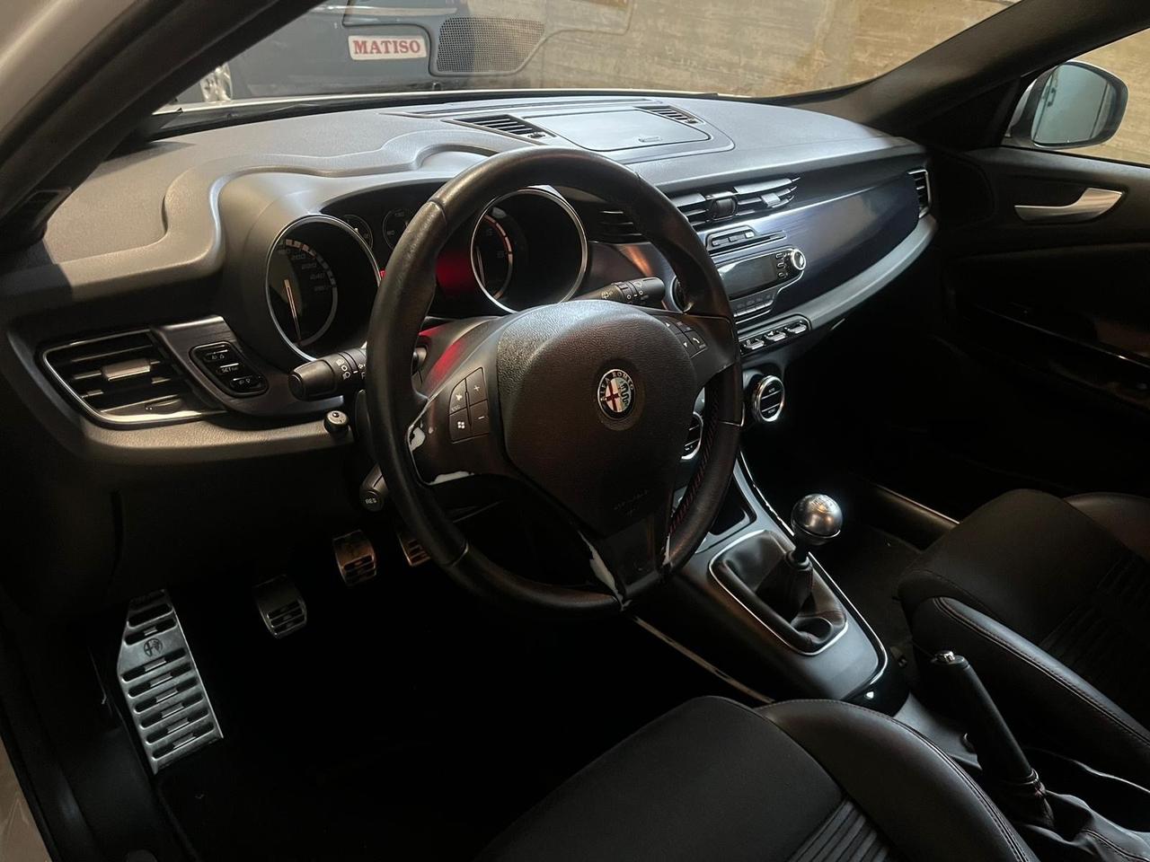 Alfa Giulietta 1.6 JTDm-2 105 CV. Km 100.000