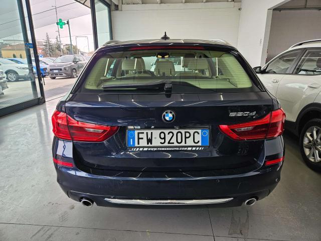 BMW 520 520d Touring xdrive Luxury 190cv auto