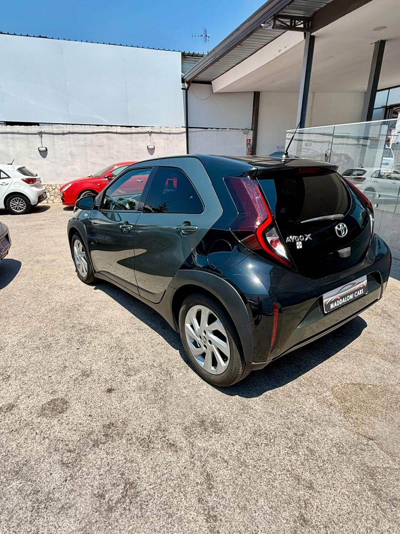 Toyota Aygo X 1.0 VVT-i 72 CV 5 porte Lounge Air