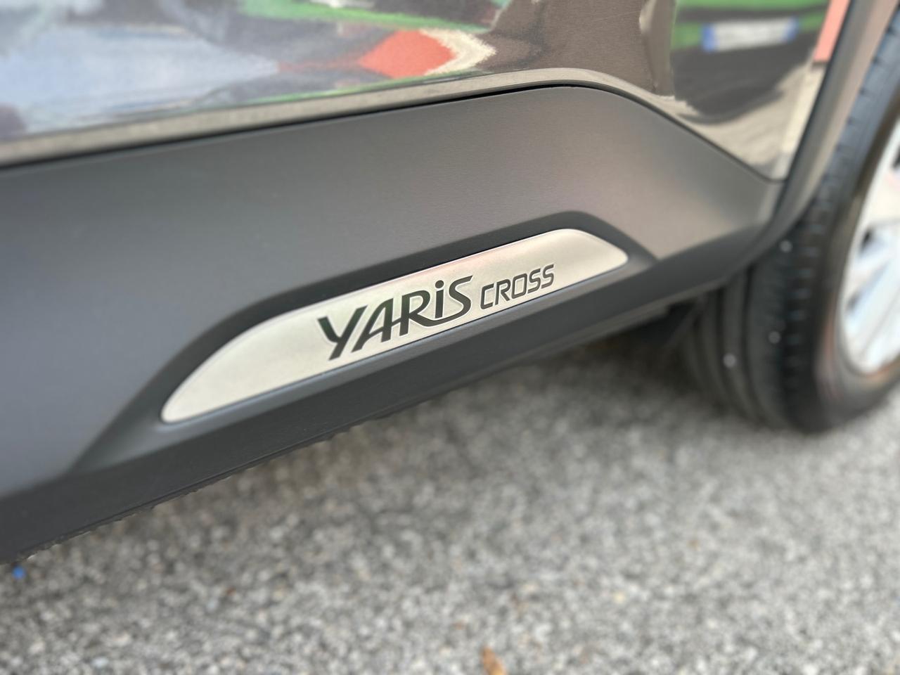 Toyota Yaris Cross 1.5h Business 116cv e-cvt