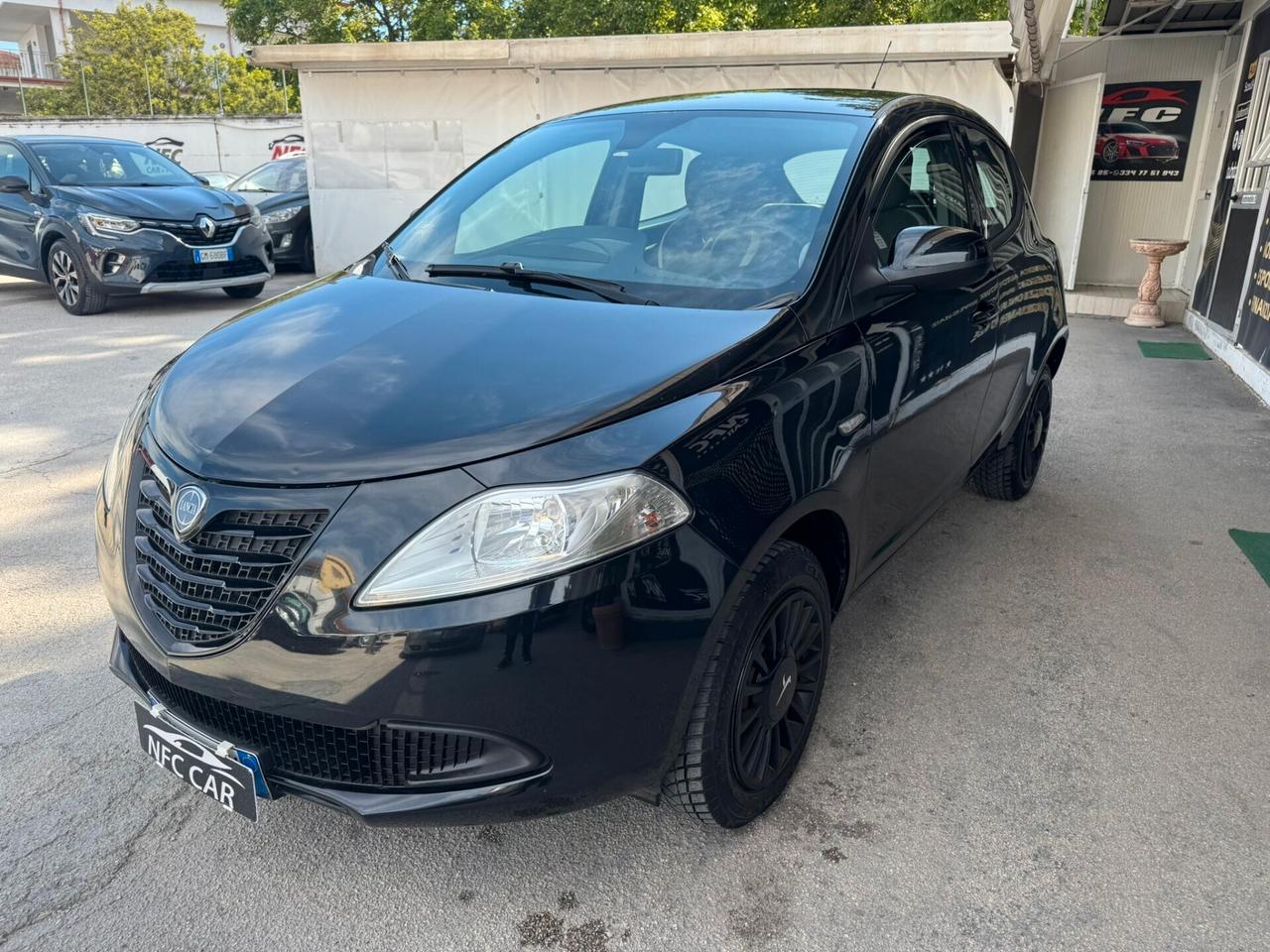 Lancia Ypsilon 5 porte Metano Ecochic Elefantino