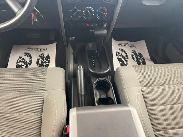 JEEP WRANGLER 3p 3.8L Sahara auto