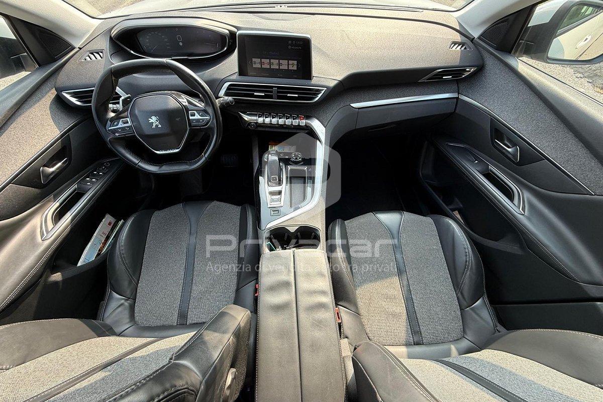 PEUGEOT 3008 BlueHDi 120 S&S EAT6 Allure