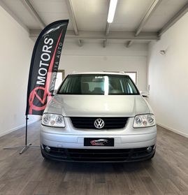 Volkswagen Touran 2.0 16V TDI DSG Highline 7 POSTI