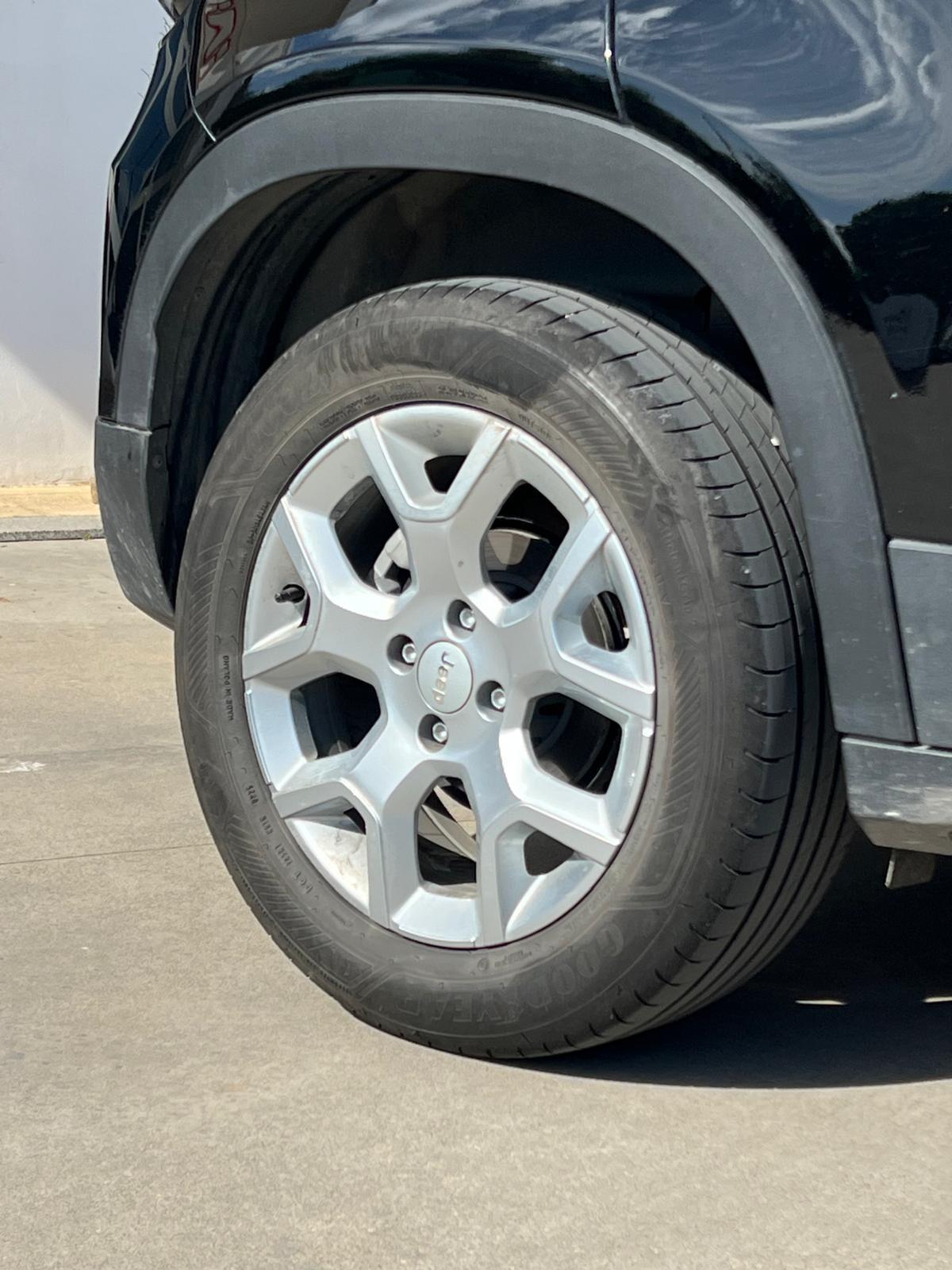 Jeep Avenger 1.2 Turbo 100 CV Altitude