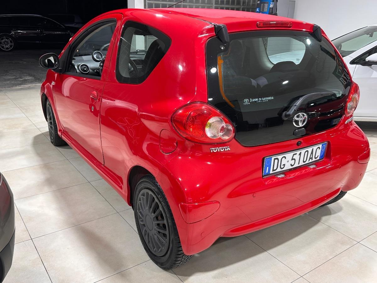 TOYOTA - Aygo - 12V VVT-i 3 porte Now