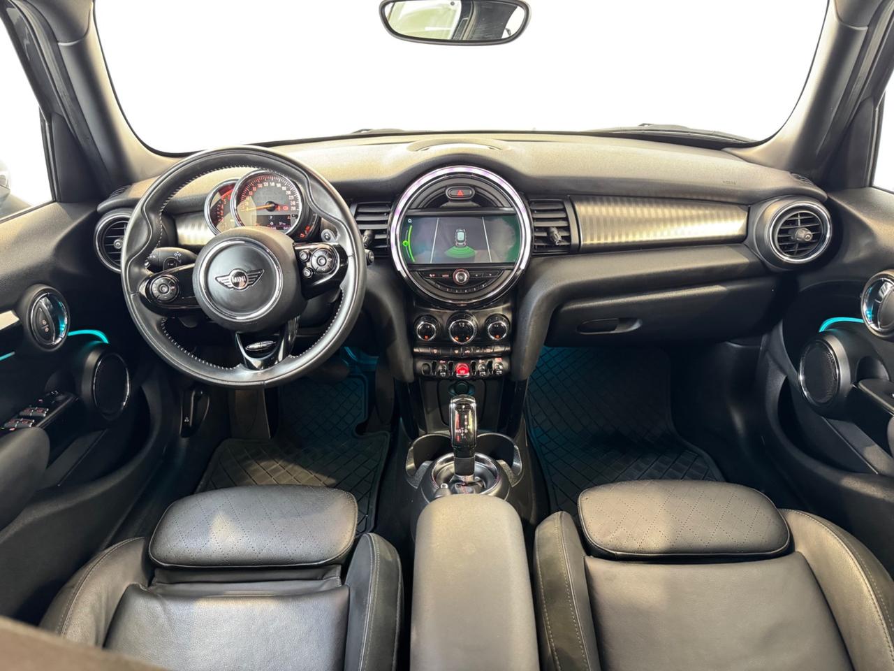 Mini Mini 2.0 Cooper SD aut. Hype 5 porte