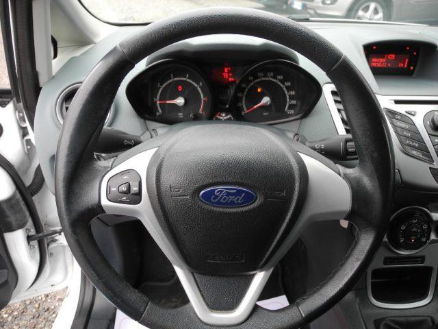 FORD Fiesta 1.2 60cv 5p. -OK NEOPATENTATI- "CONDIZIONI OTTIME"