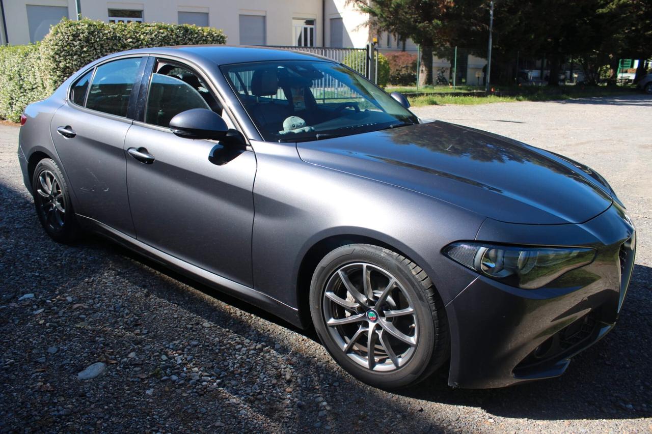 Alfa Romeo Giulia 2.2 Turbodiesel 150 CV Super