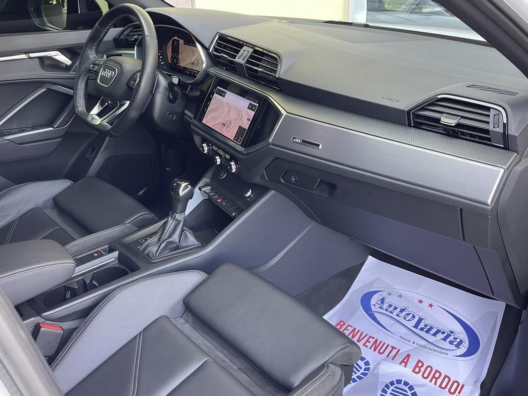 Audi Q3 SPB 35 TDI S tronic S line edition Interno/Esterno-Navigazione MMI plus-Fari Full Led matrix-Retrocamera-Cerchi lega Audi Sport 20"-Pack Black edition