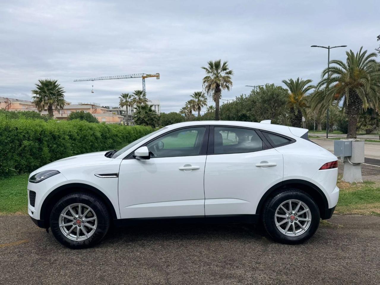 Jaguar E-PACE 2.0D 150CV AWD Aut
