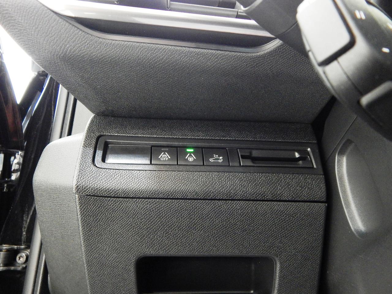 Peugeot 3008 1.5 bluehdi GT Pack Black S&S EAT8 TETTO-NAVI-PELLE-LED