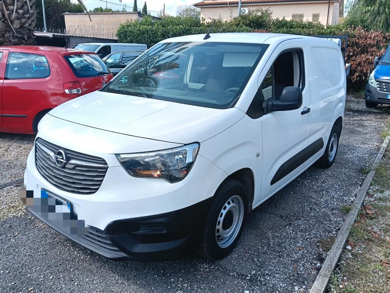 Opel combo 2020 1.5 euro6
