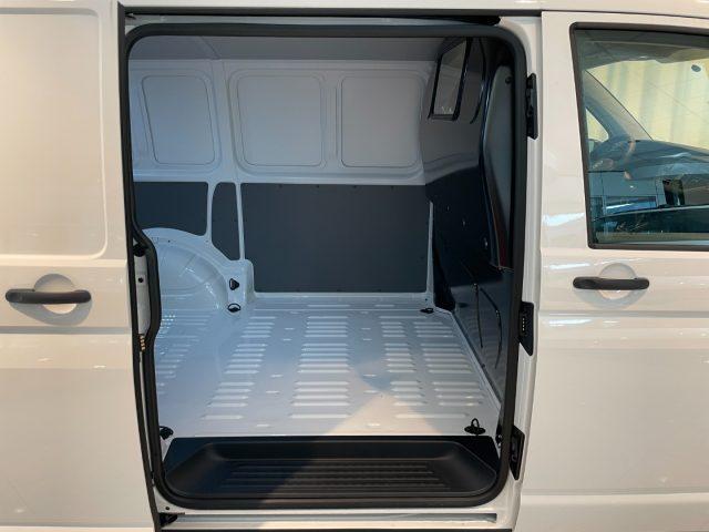 VOLKSWAGEN Transporter 2.0 TDI PC Furgone Business DAB+ PDC App Connect