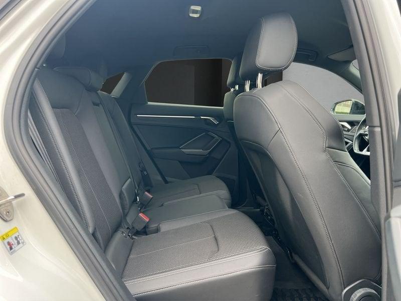 Audi Q3 Sportback 35 TDI quattro S tronic S Line Edition