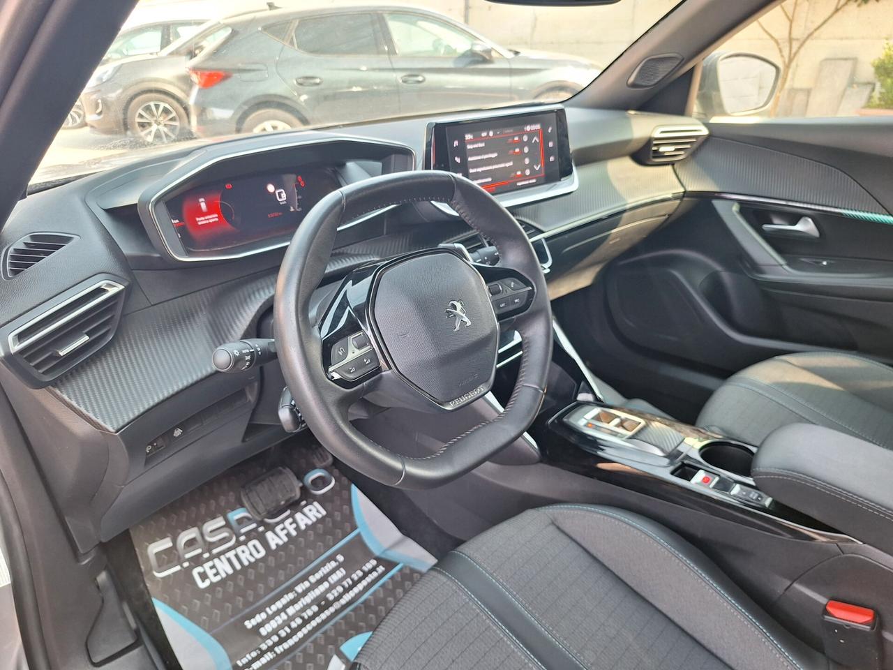 Peugeot 2008 BlueHDi 130 S&S EAT8 Allure Pack