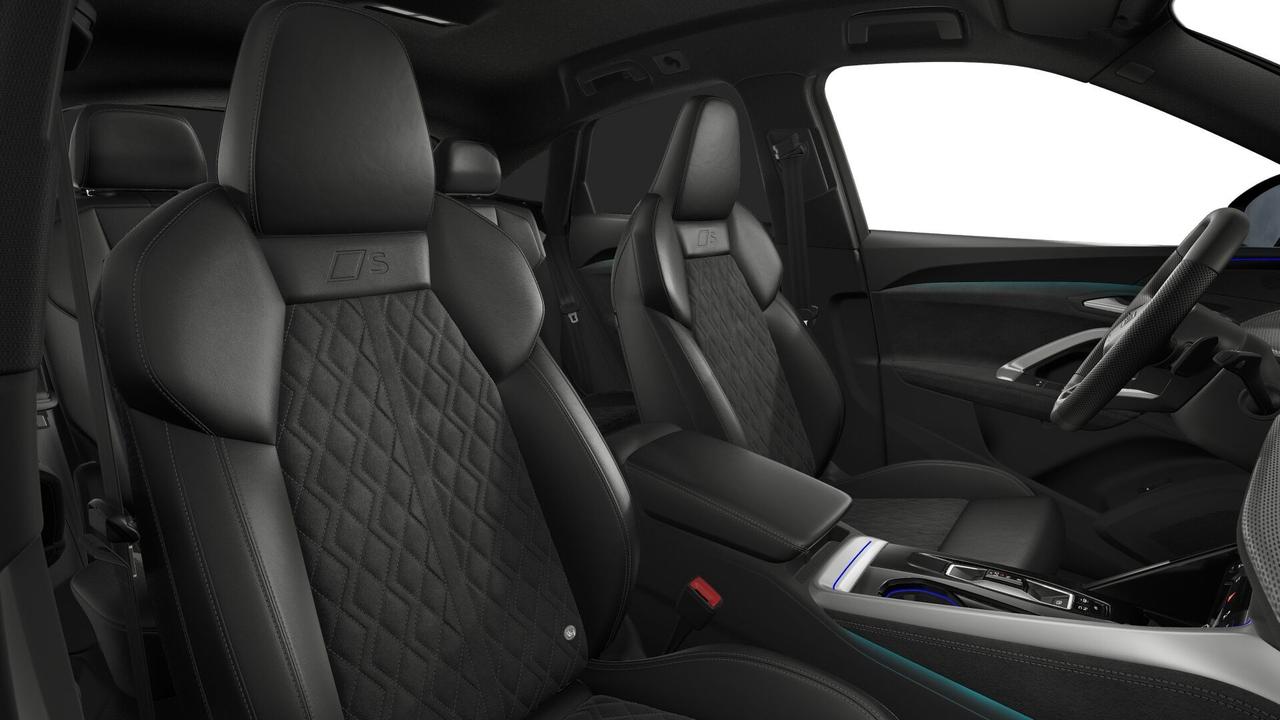 AUDI Audi Q5 Sportback S line edition TFSI quattro 150 kW S tronic