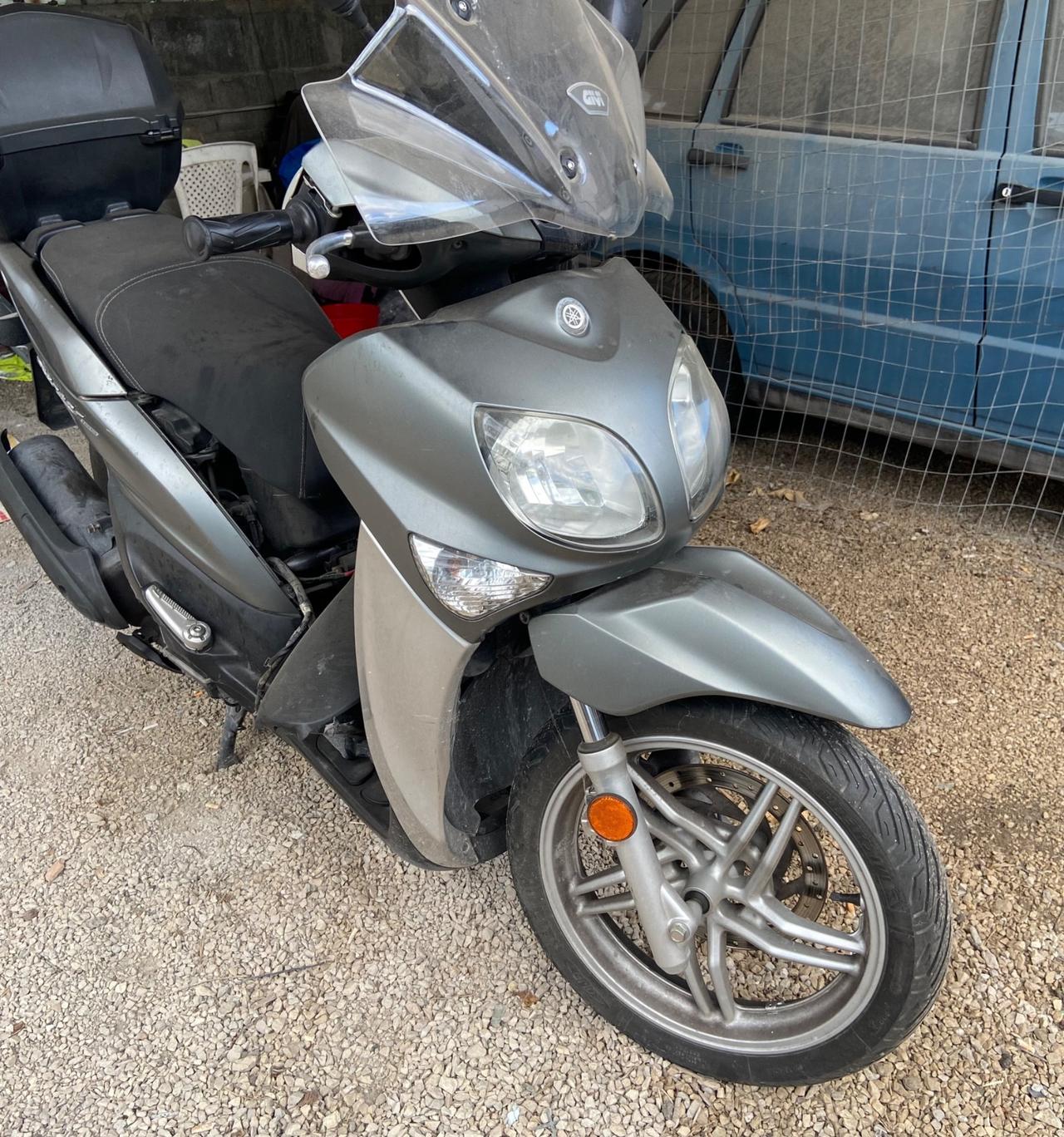 yamaha xenter con problemi al motore