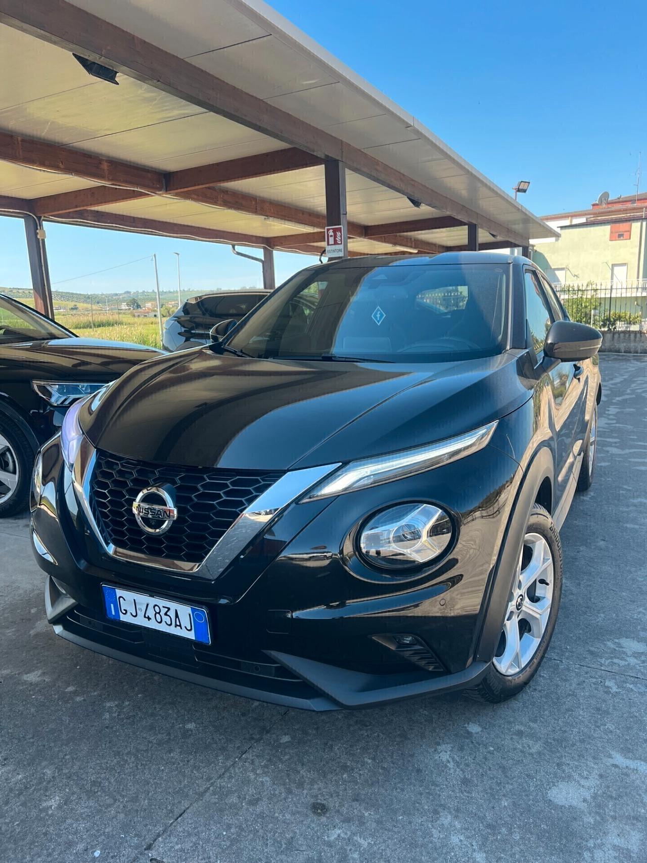 Nissan Juke 1.0 DIG-T 114 CV N-Connecta