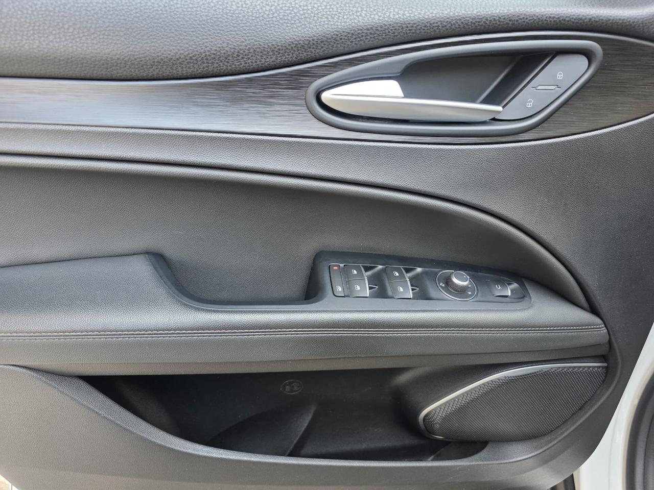 Alfa Romeo Stelvio 2.2 210 CV AT8 Q4 Business T...