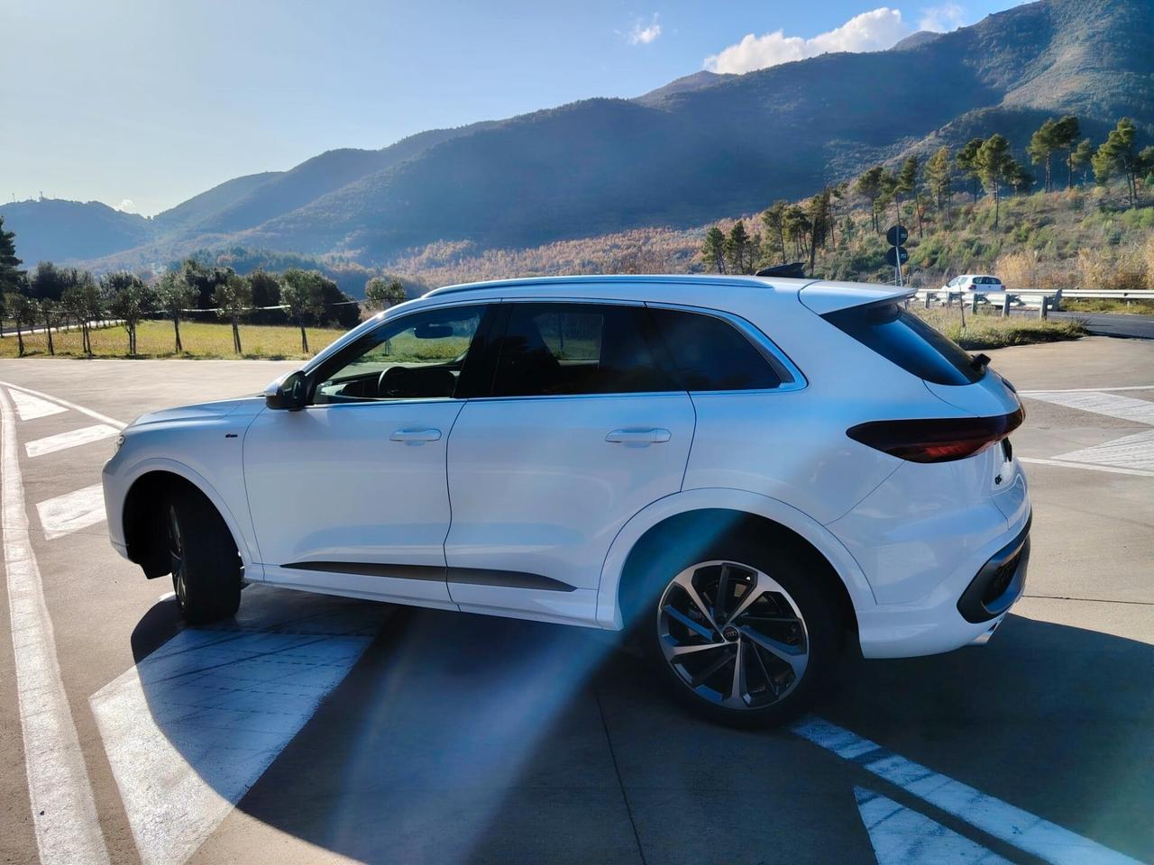 Audi Q5 2.0Tdi 204Cv Hybrid S-line Esterno NUOVA Pronta Consegna