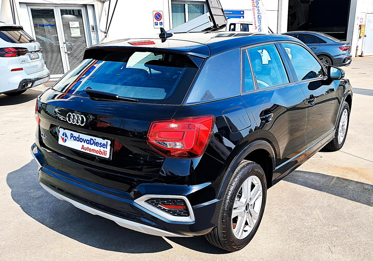 Audi Q2 35 TFSI S tronic Business