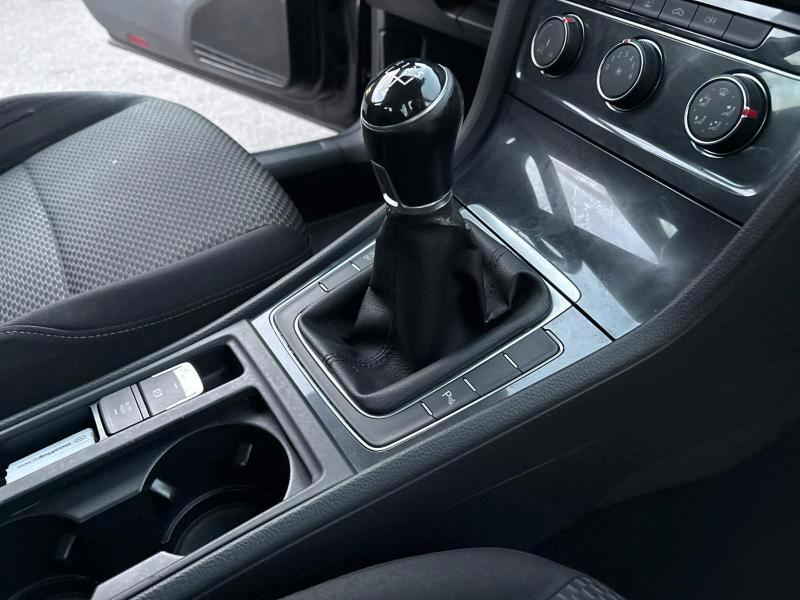 Volkswagen GOLF 5p 1.6 tdi Trendline 90cv OK NEOPATENTATI