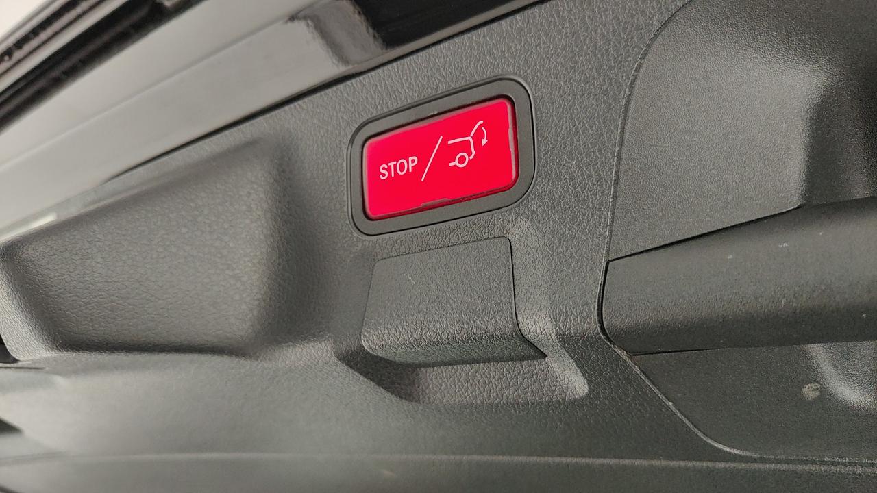 Mercedes-Benz CLA Shooting Brake 180 d Advanced auto