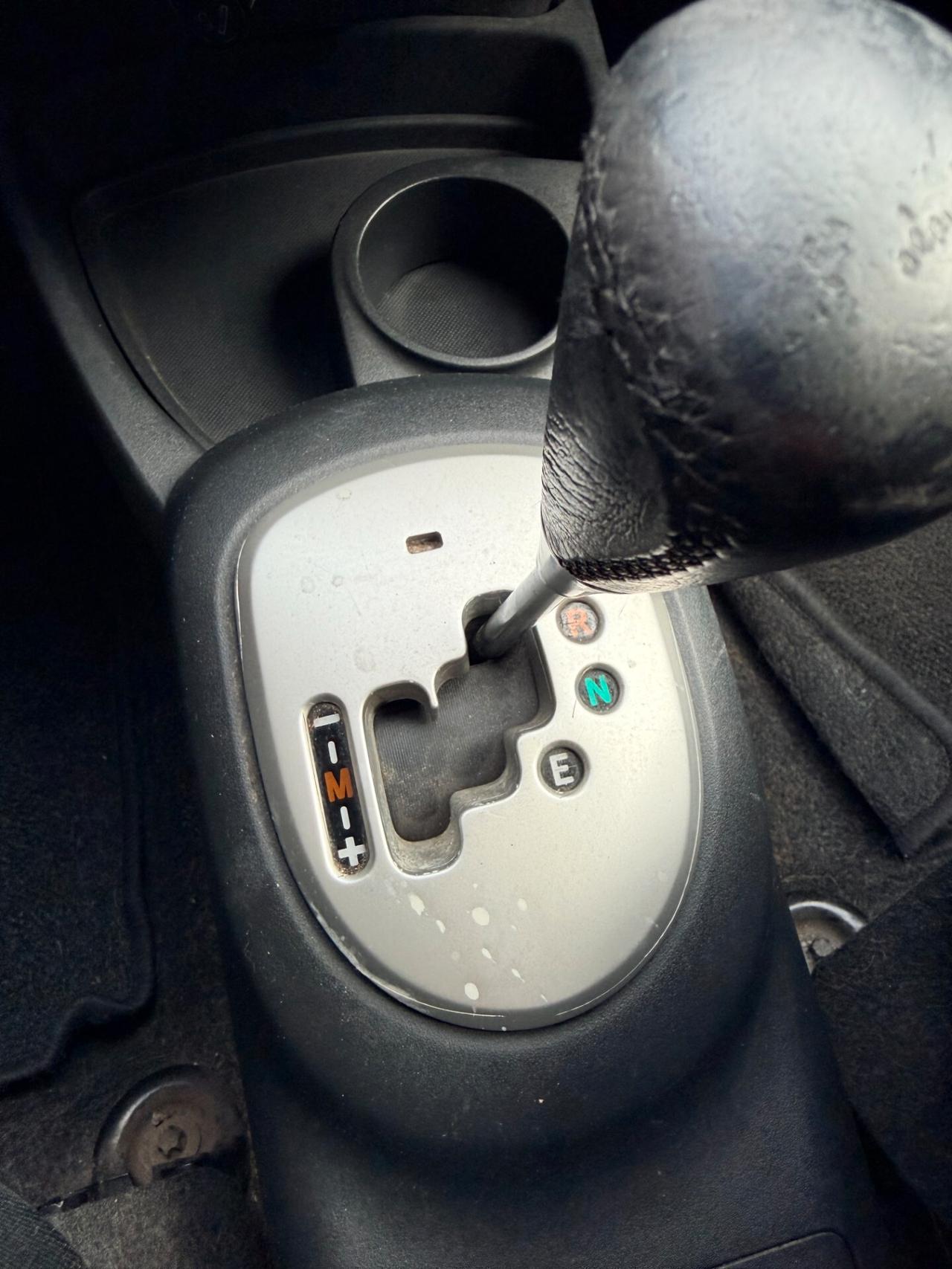 Toyota Yaris 1.4 D-4D 5 porte Sol