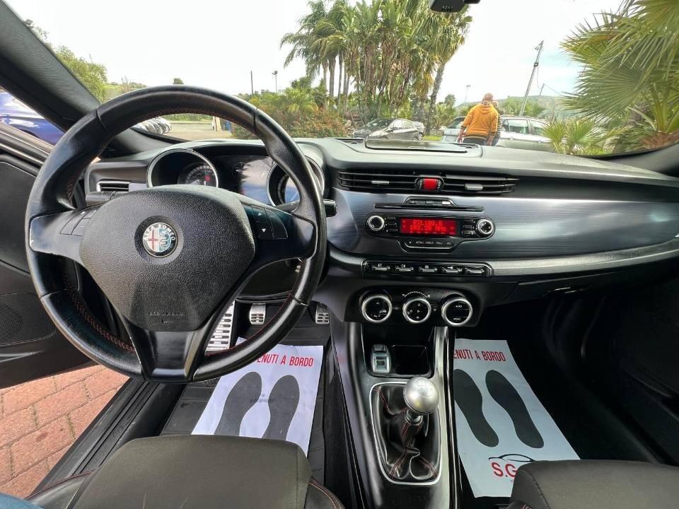 Alfa Romeo Giulietta 2.0 JTDm-2 140 CV Distinctive