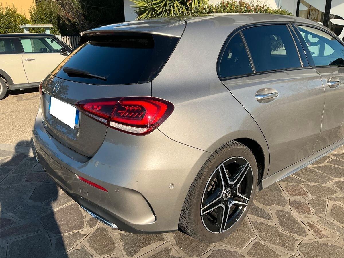 Mercedes A180d Premium AMG LUCI-2019