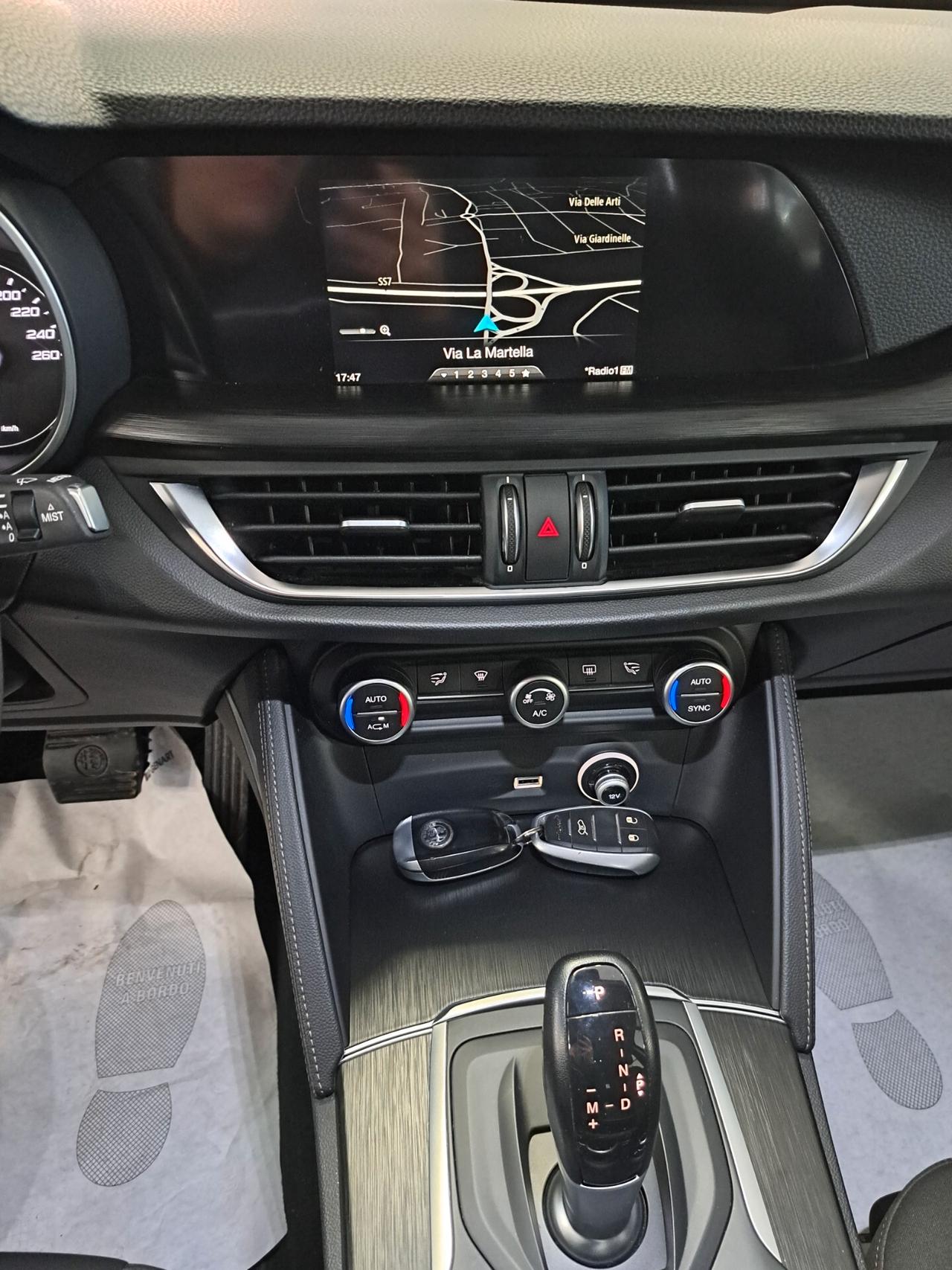 Alfa Romeo Stelvio 2.2 Turbodiesel 180 CV AT8 Q4 Business