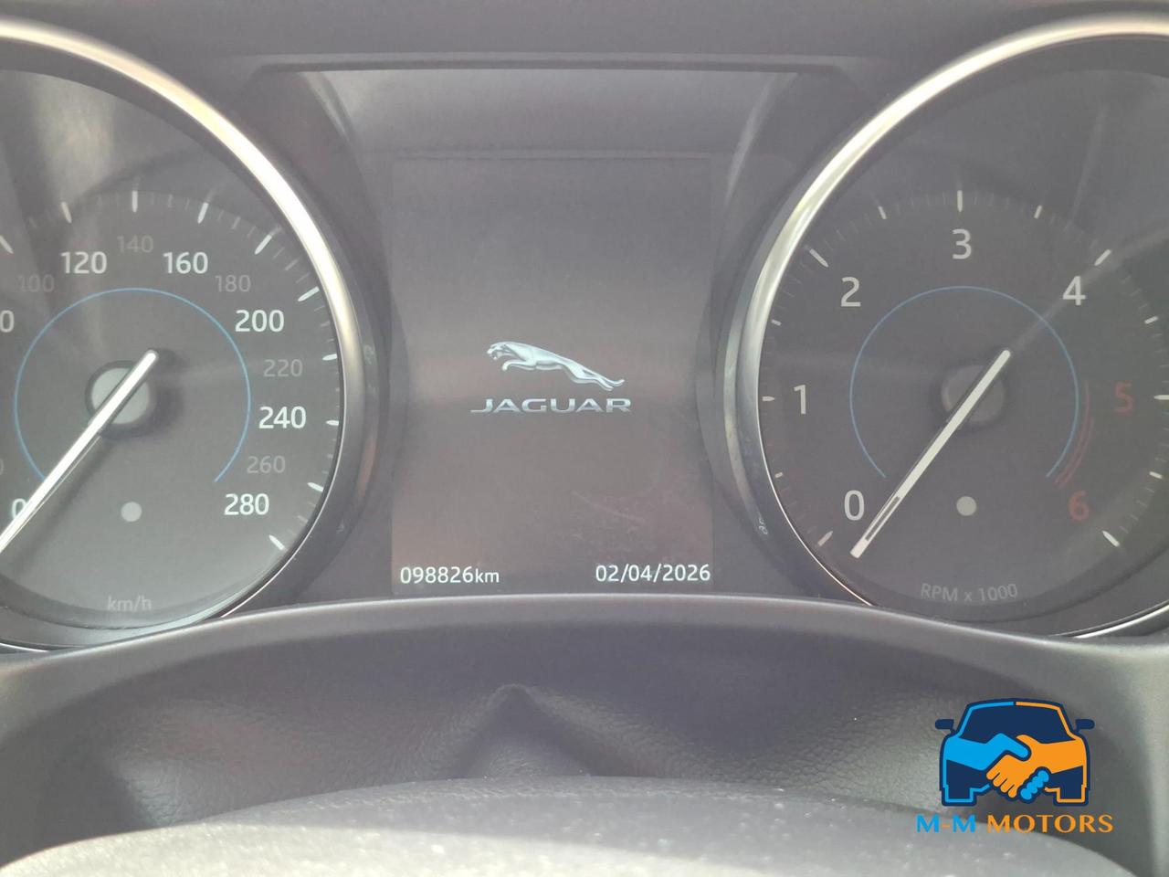 Jaguar XE Berlina XE 2.0d i4 Prestige Business edition 180cv auto my18