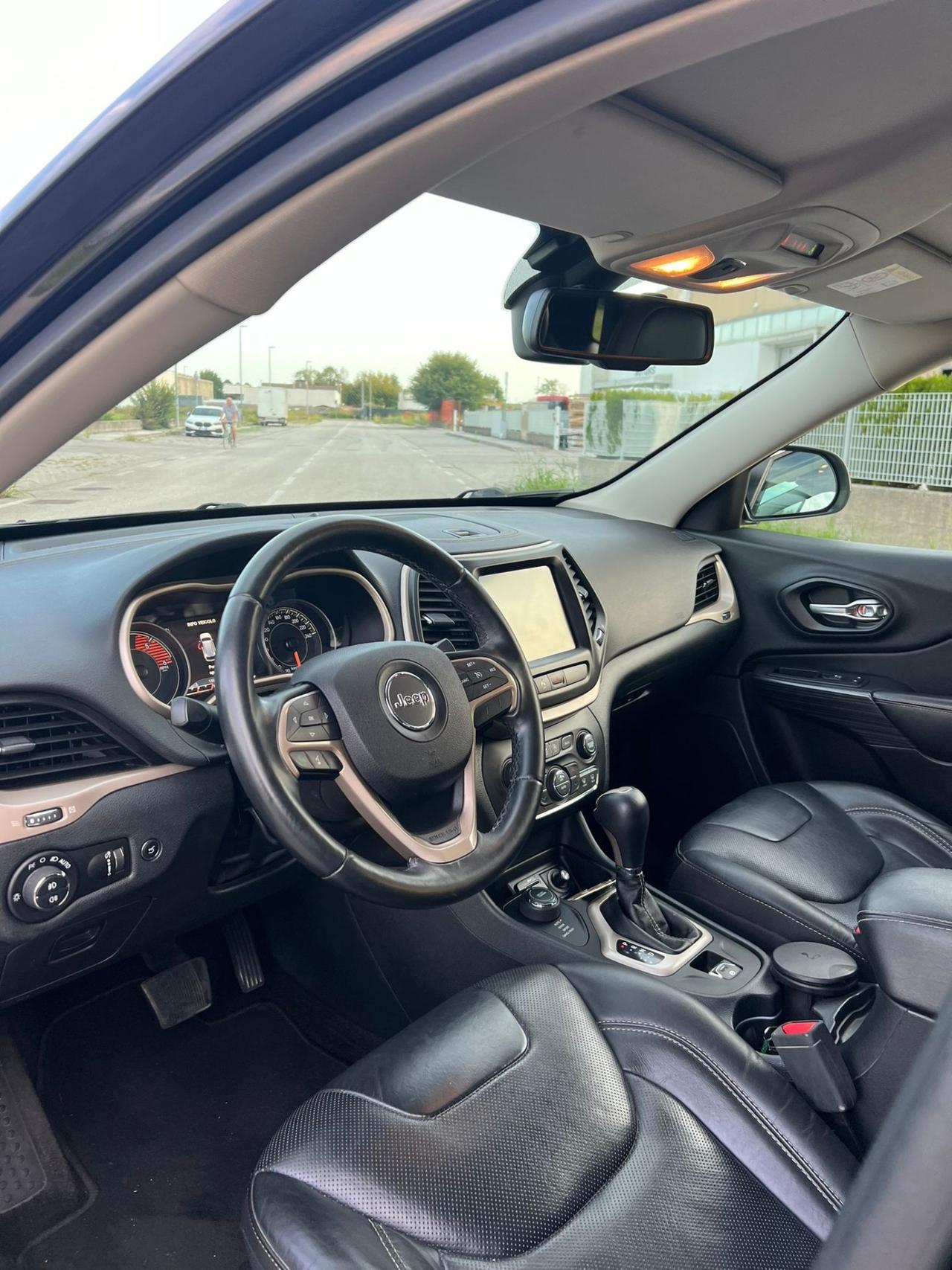 Jeep Cherokee 2.2 Mjt II 4WD Active Drive I Overland